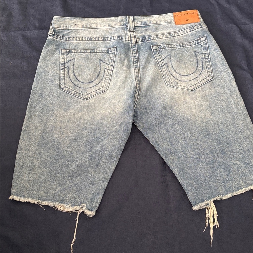 True Religion Faded Blue Denim Jeans distressed look - Picture 11 of 13
